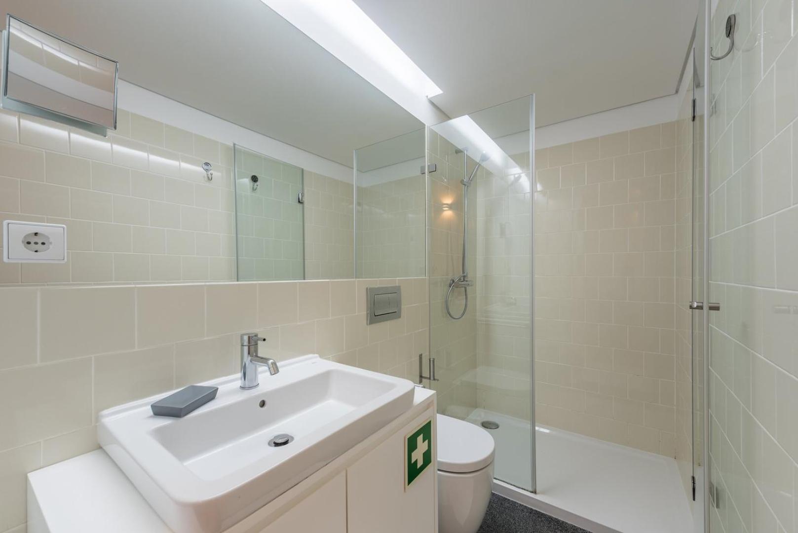 Guestready - Chic City Nest In Porto Eksteriør billede